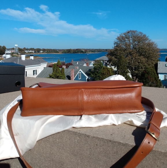 Vintage Coach Lexington Brief Messenger - Picture 8 of 16